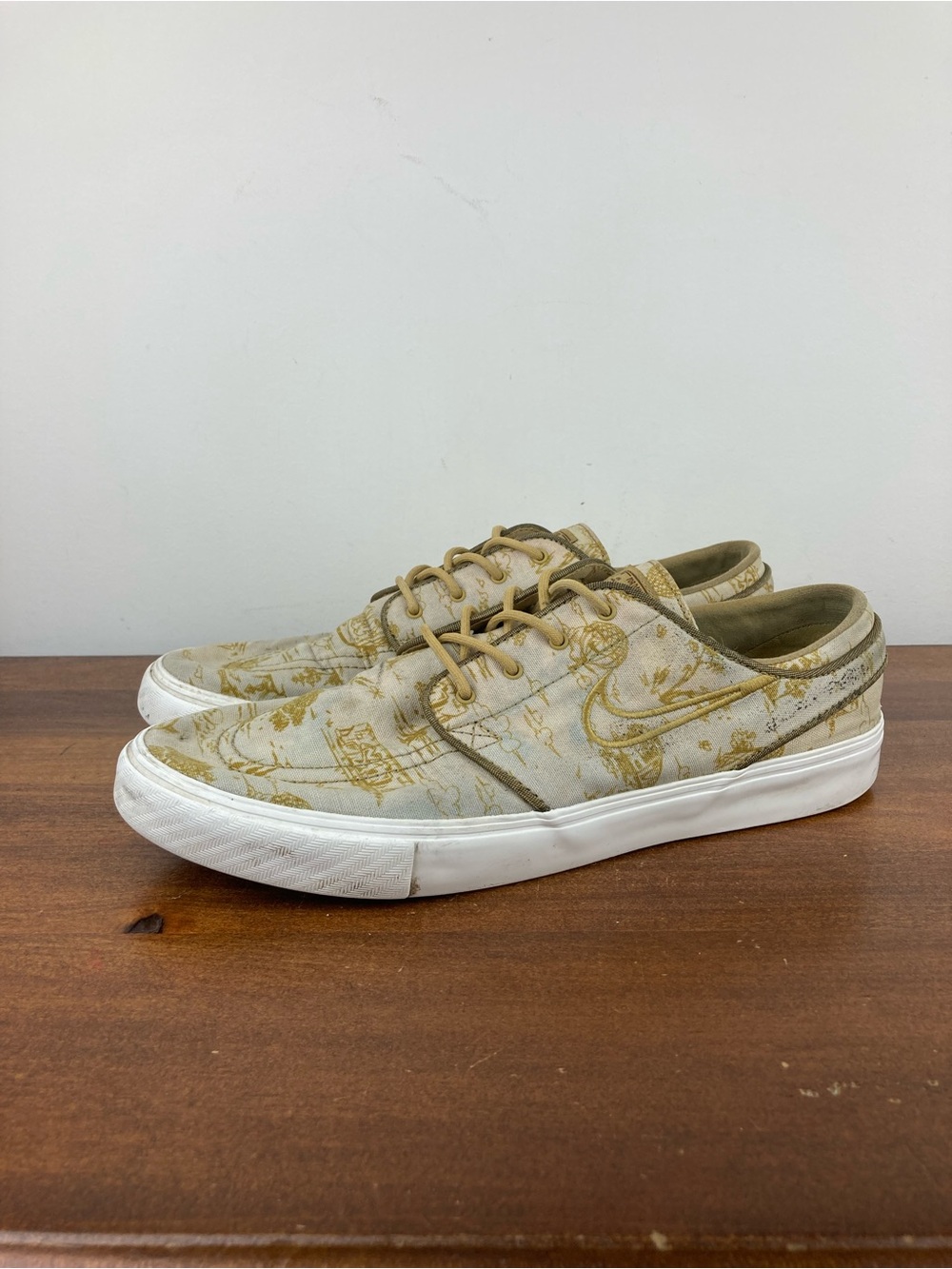 Nike SB Zoom Stefan Janoski Canvas OG+ City Of Style FD6641-200 Men's Size 10.5.